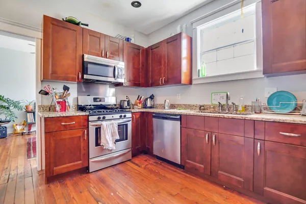 $3,400 | 66 America Street, Unit B, Charleston, SC 29403