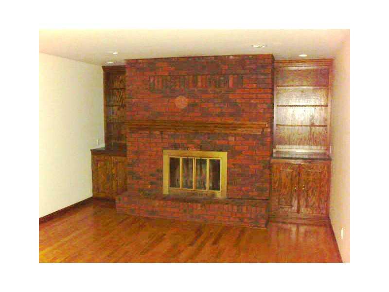 495 Sipe Road Volant, PA 16156 - Photo 4 of 11 Living Room.