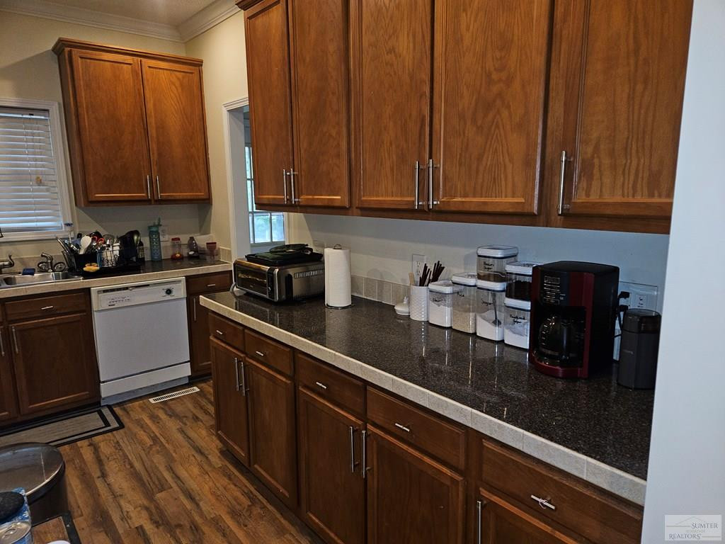 213 Lakeview Road Eastover, SC 29044 - Photo 2 of 17 Gallery Image 2