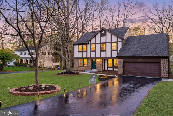 $1,199,990 | 1840 Post Oak Trail, Reston, VA 20191
