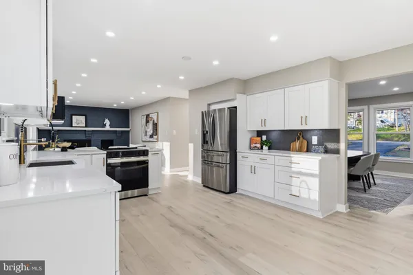 $1,199,990 | 1840 Post Oak Trail, Reston, VA 20191