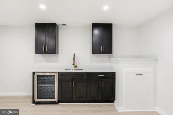 $1,199,990 | 1840 Post Oak Trail, Reston, VA 20191