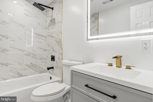 $1,199,990 | 1840 Post Oak Trail, Reston, VA 20191