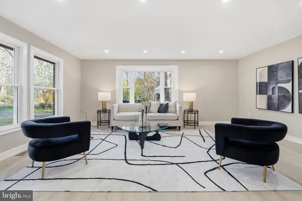 $1,199,990 | 1840 Post Oak Trail, Reston, VA 20191