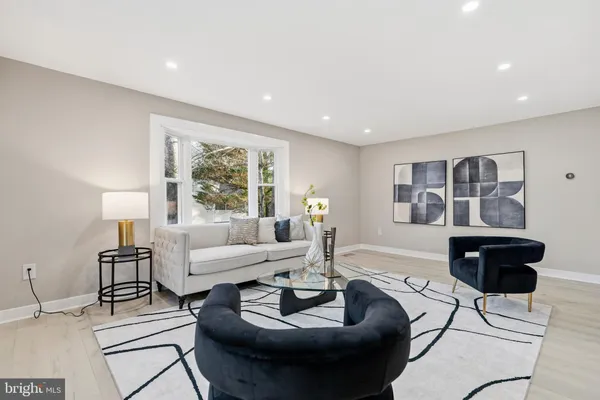 $1,199,990 | 1840 Post Oak Trail, Reston, VA 20191