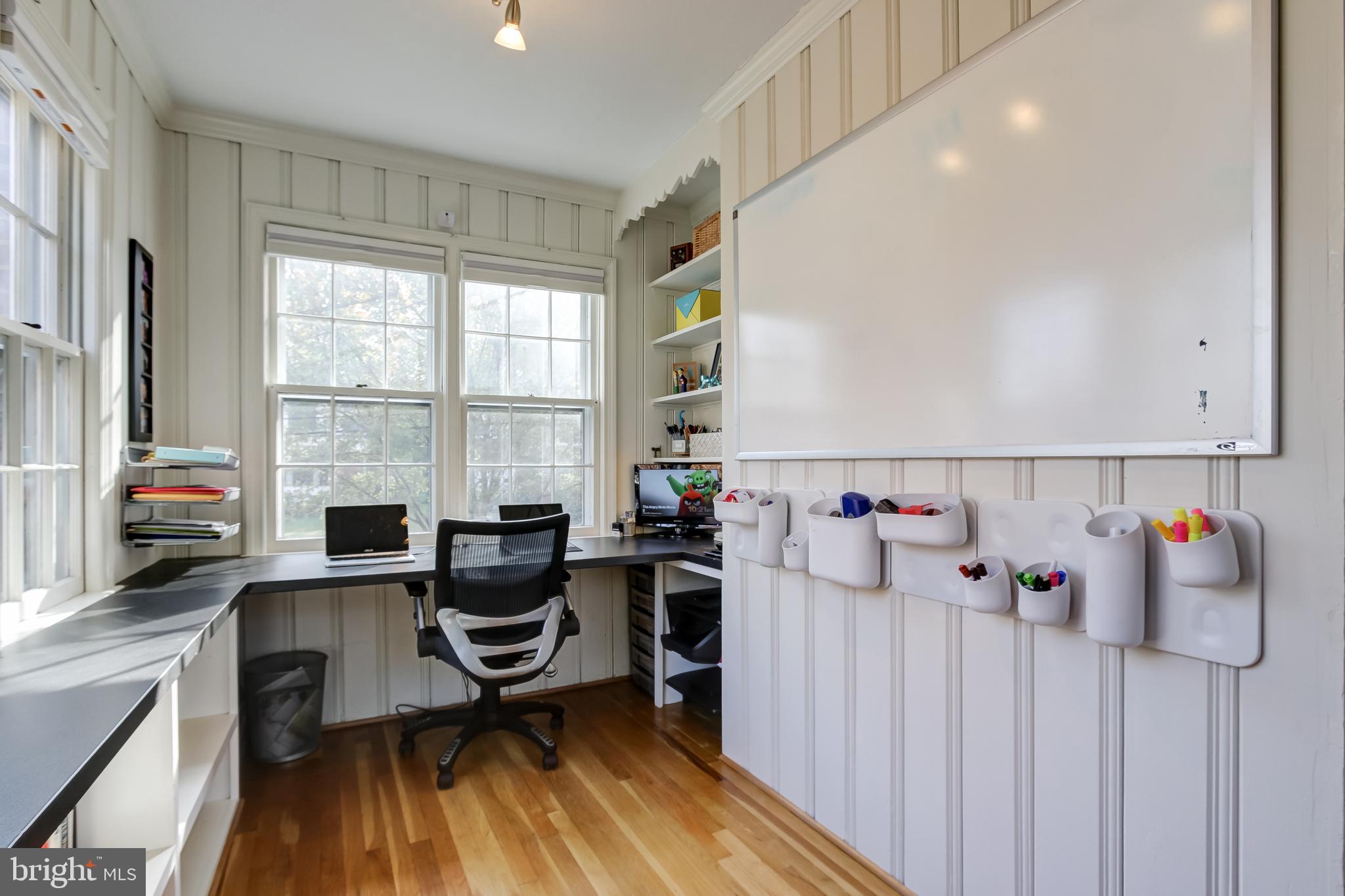 405 Mansfield Road Silver Spring, MD 20910 - Photo 13 of 47 Main Level Home Office or Playroom