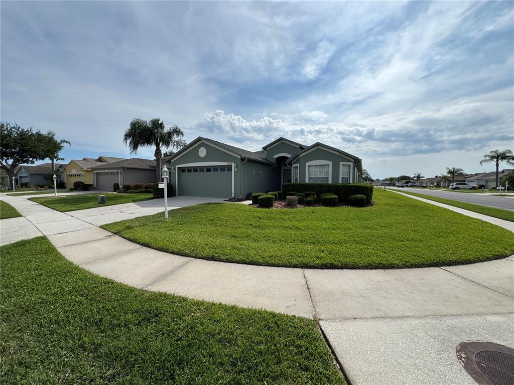 1852 Arbor Knoll Loop Trinity, FL 34655 - Photo 2 of 49