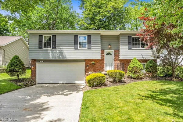 $285,000 | 342 Brad Drive, Brunswick, OH 44212