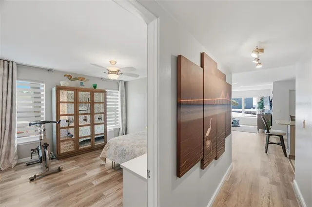 $1,145,000 | 5400 Gulf Drive, Unit 32, Holmes Beach, FL 34217