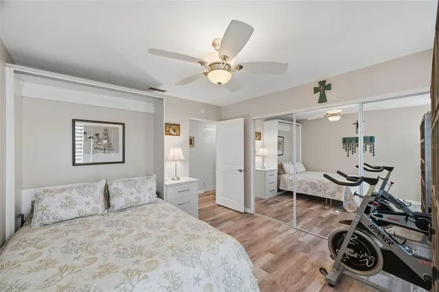 $1,145,000 | 5400 Gulf Drive, Unit 32, Holmes Beach, FL 34217