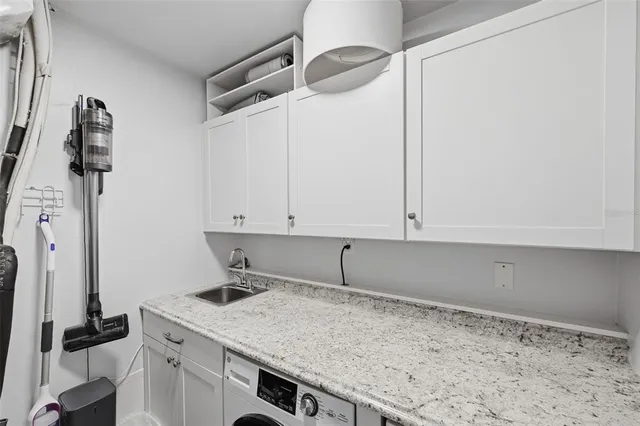 $1,145,000 | 5400 Gulf Drive, Unit 32, Holmes Beach, FL 34217