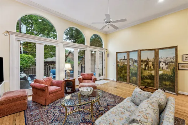 $675,000 | 2939 Sackett Street, Houston, TX 77098