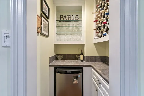 $675,000 | 2939 Sackett Street, Houston, TX 77098