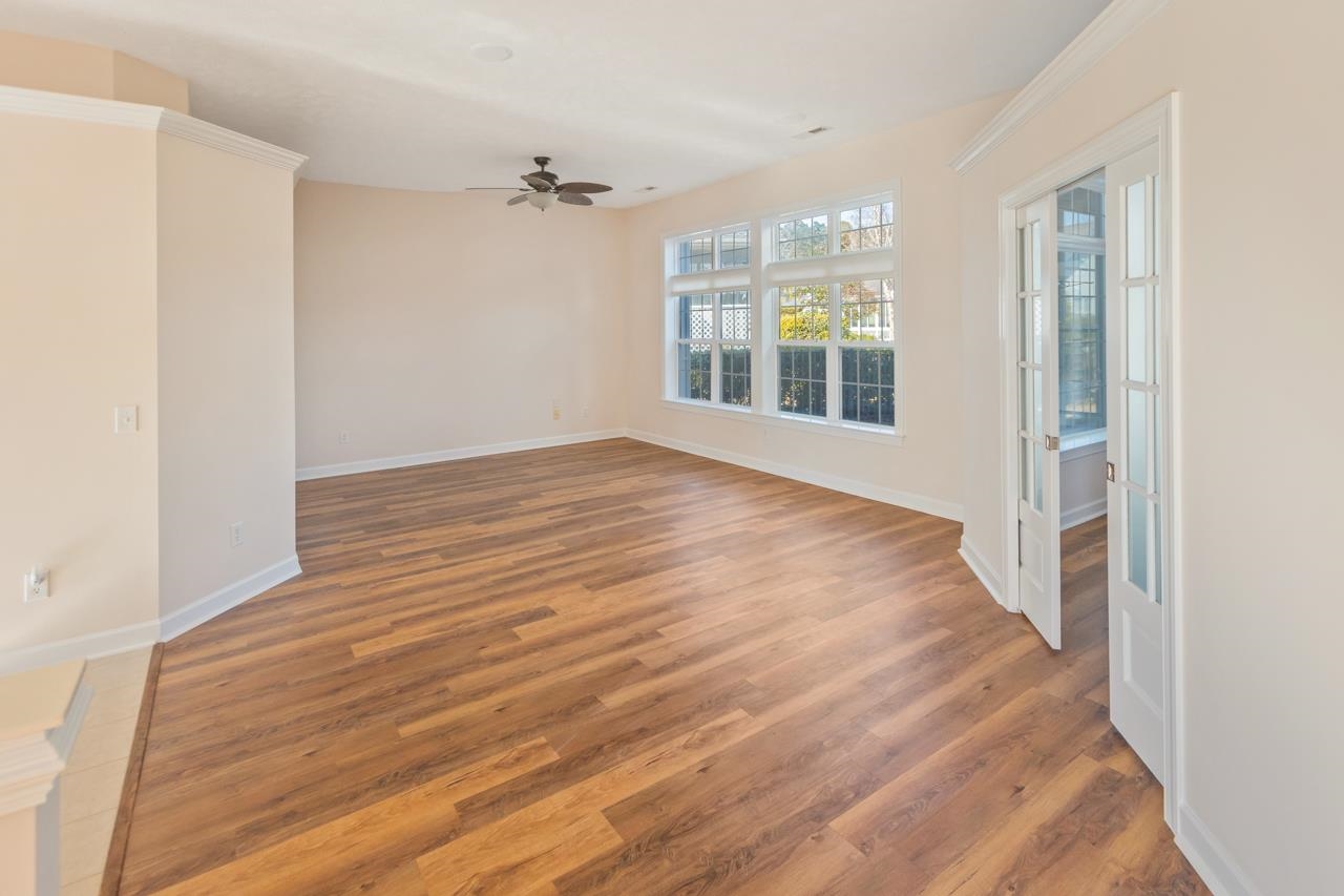 713 Woodcrest Way Murrells Inlet, SC 29576 - Photo 6 of 30