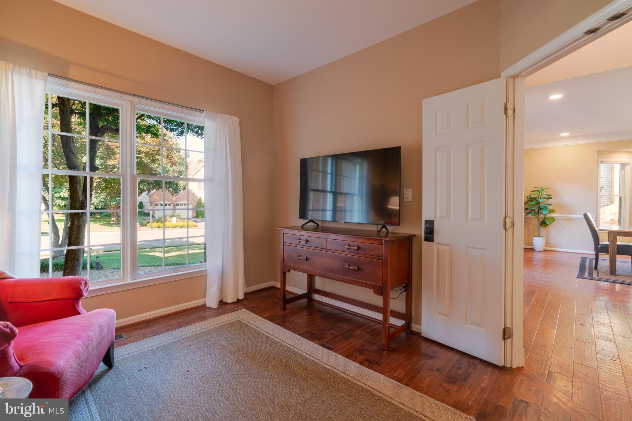 1308 Aldbury Way Reston, VA 20194 - Photo 28 of 84