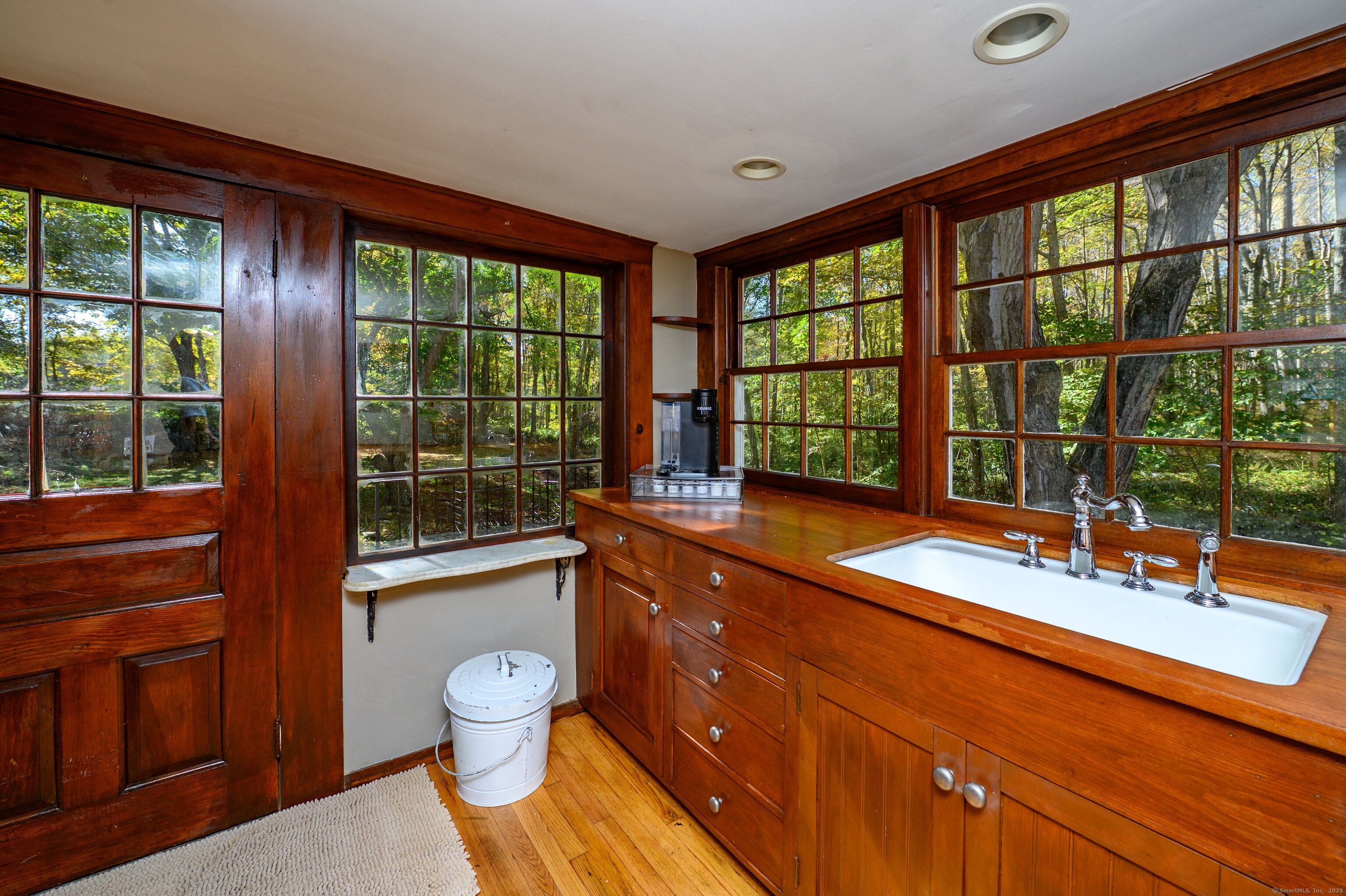 11 Phelps Road East Haddam, CT 06423 - Photo 4 of 30 a room with a large window and bed