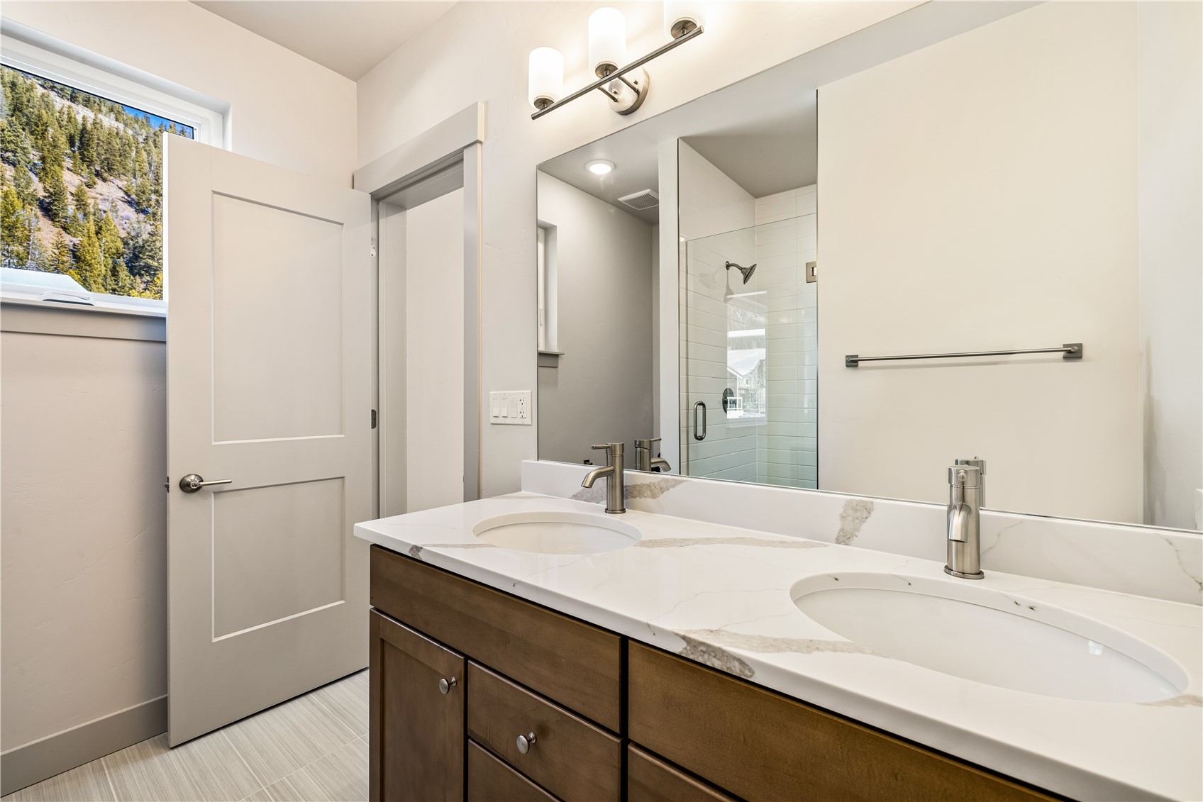 628 Montezuma Road, Unit D1 Keystone, CO 80435 - Photo 14 of 31