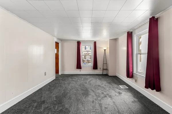 $495,000 | 21 Chestnut Street, Woburn, MA 01801