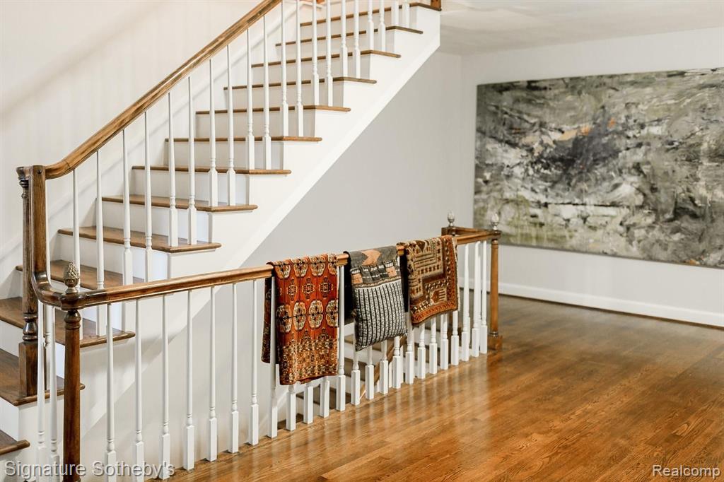 920 East Long Lake Road Bloomfield Hills, MI 48304 - Photo 33 of 47
