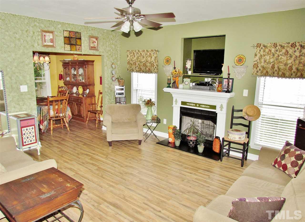4045 Landover Lane Raleigh, NC 27616 - Photo 10 of 25 Gallery Image 10