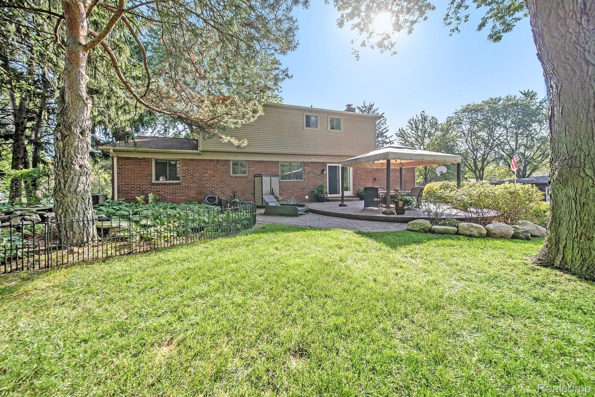373 Gunder Drive Rochester, MI 48309 - Photo 39 of 39 Photo (31).jpg