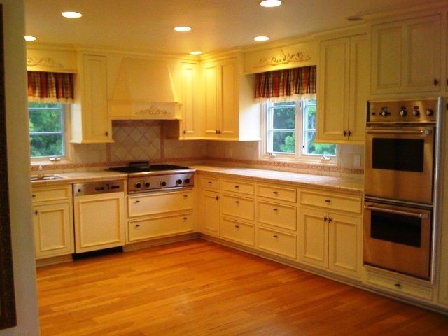 2265 Feather Hill Road Santa Barbara, CA 93108 - Photo 3 of 7 Kitchen