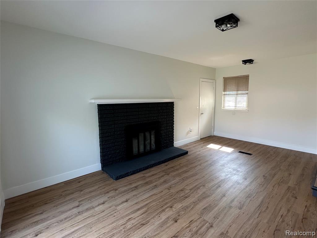 25274 Middlebelt Road Farmington Hills, MI 48336 - Photo 23 of 44