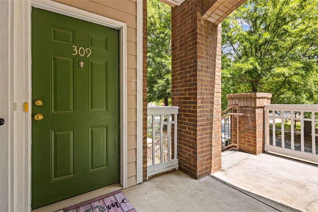1752 Pryor Road Southwest, Unit 309 Atlanta, GA 30315 - Photo 3 of 19 Gallery Image 3