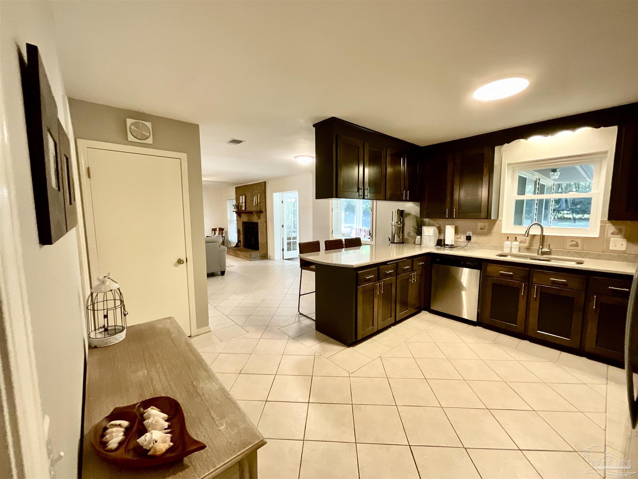 5176 Rowe Trail Pace, FL 32571 - Photo 27 of 72 Gallery Image 27