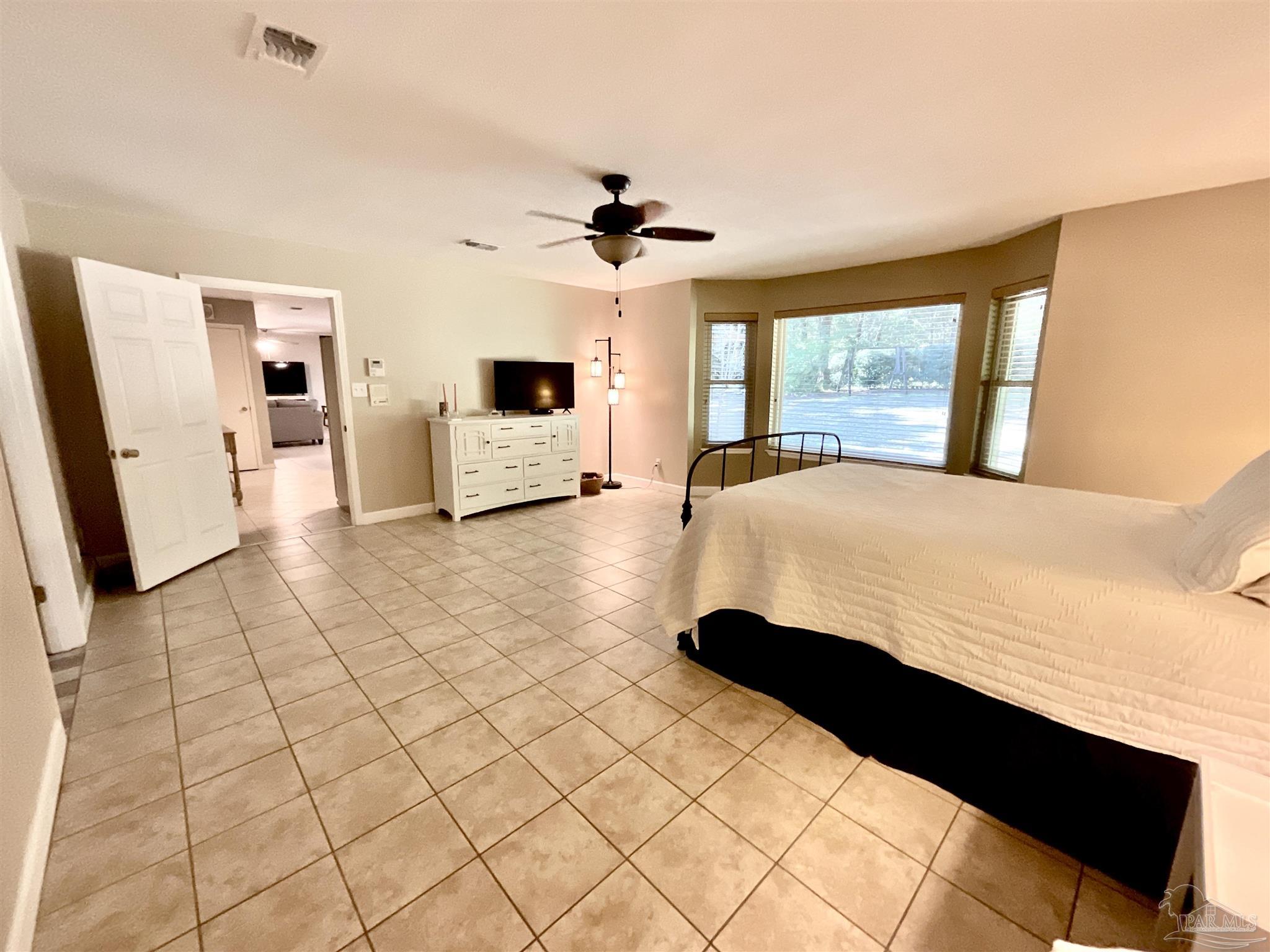 5176 Rowe Trail Pace, FL 32571 - Photo 39 of 72 Gallery Image 39