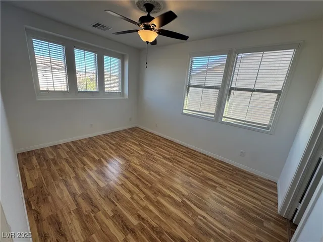 $2,900 | 5553 Fairmeade Way, Las Vegas, NV 89135