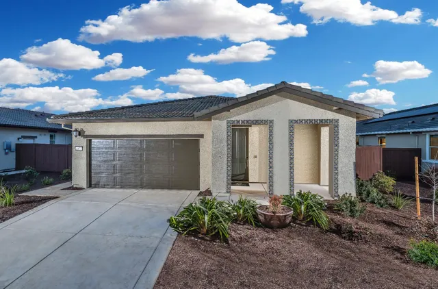 $725,950 | 4977 Del Mar Drive, El Dorado Hills, CA 95762