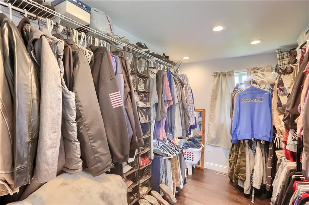 511 Gas Valley Road Georgetown, PA 15043 - Photo 13 of 25