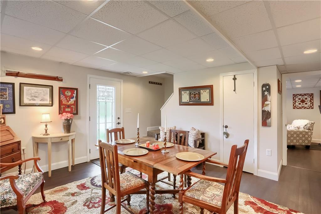 511 Gas Valley Road Georgetown, PA 15043 - Photo 4 of 25