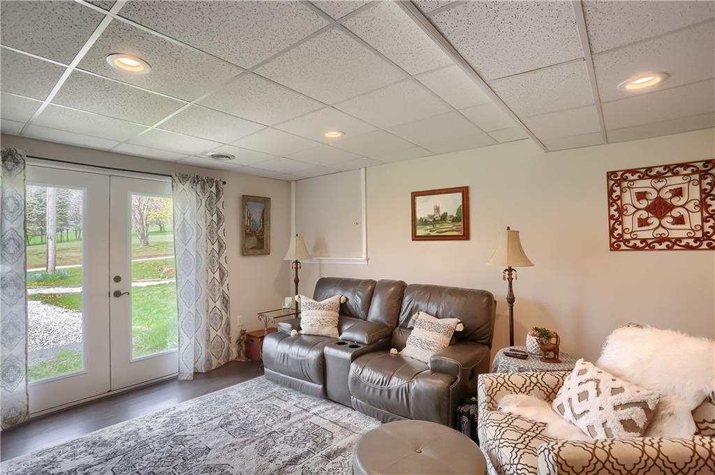 511 Gas Valley Road Georgetown, PA 15043 - Photo 6 of 25