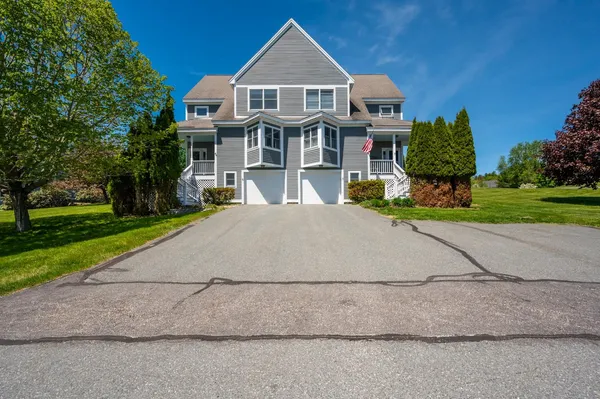 $465,000 | 6 General Court, Unit 6, Grantham, NH 03753
