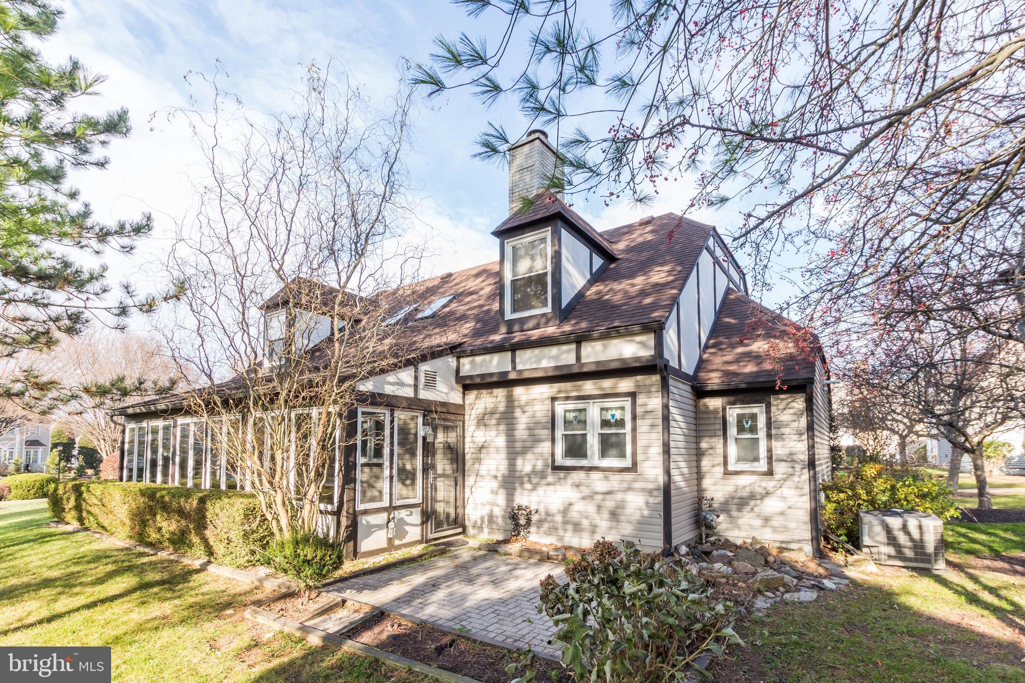 901 Mill Pond Road Frederick, MD 21701 - Photo 4 of 65