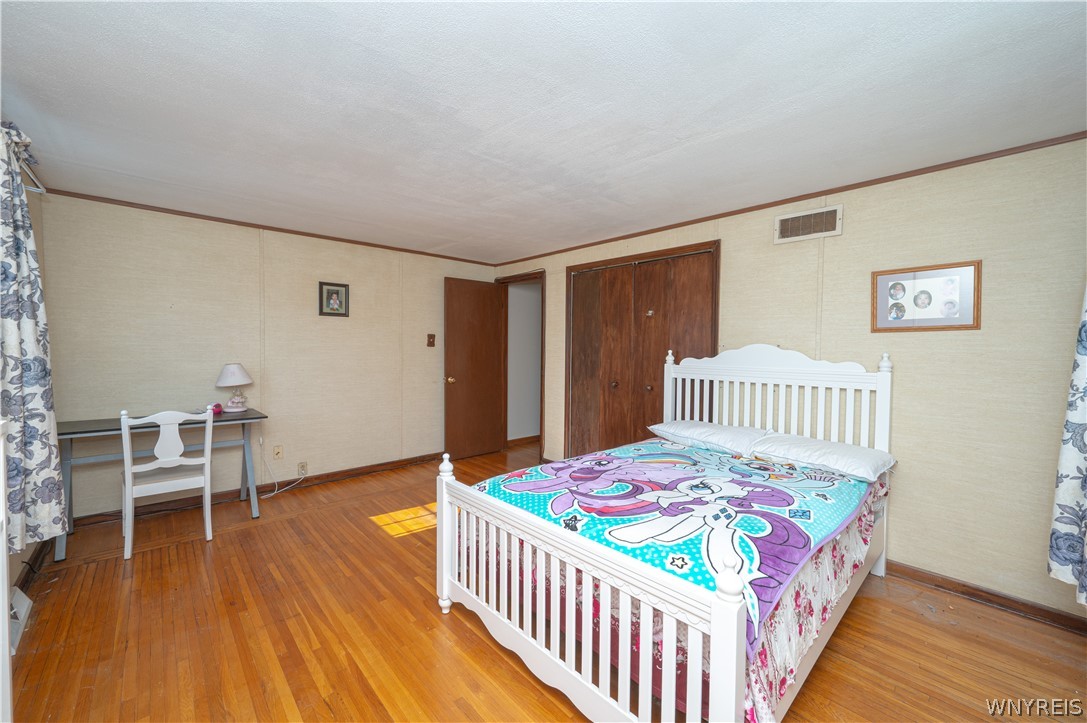 1042 Maple Road Amherst, NY 14221 - Photo 27 of 38
