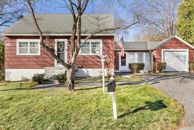 $559,900 | 60 Robert Street, Dracut, MA 01826