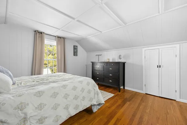 $559,900 | 60 Robert Street, Dracut, MA 01826