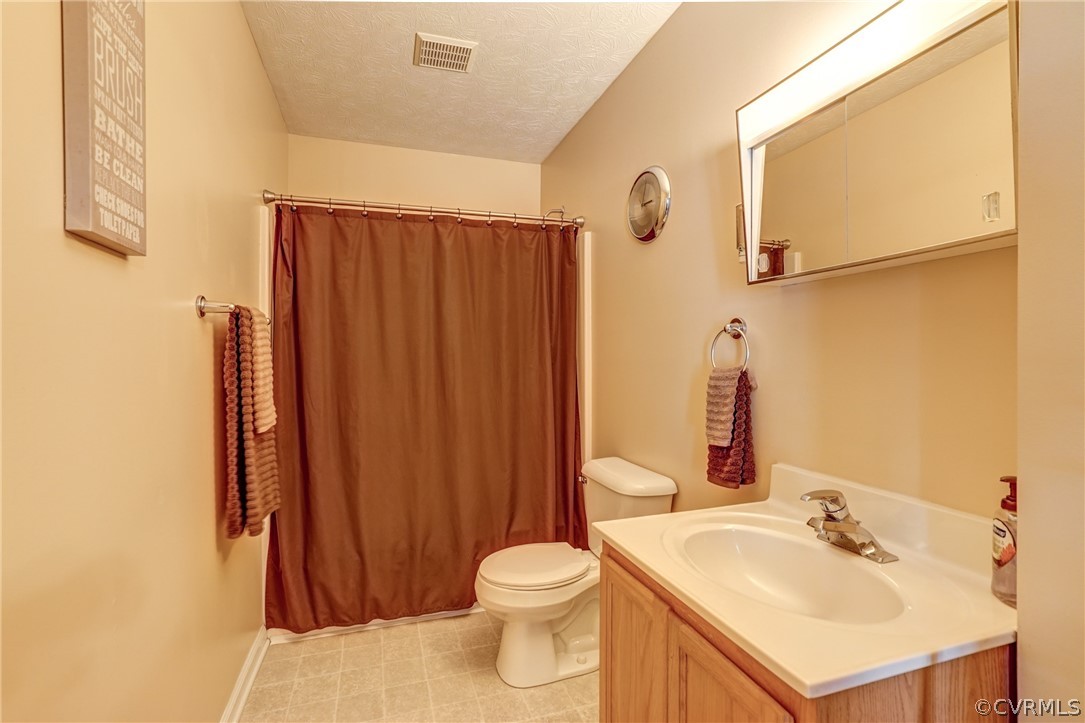 1017 Riverside Drive Lanexa, VA 23089 - Photo 23 of 35 Gallery Image 23
