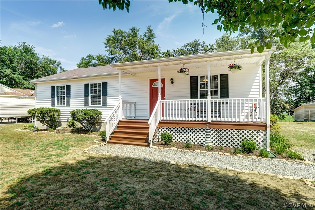 1017 Riverside Drive Lanexa, VA 23089 - Photo 5 of 35 Gallery Image 5