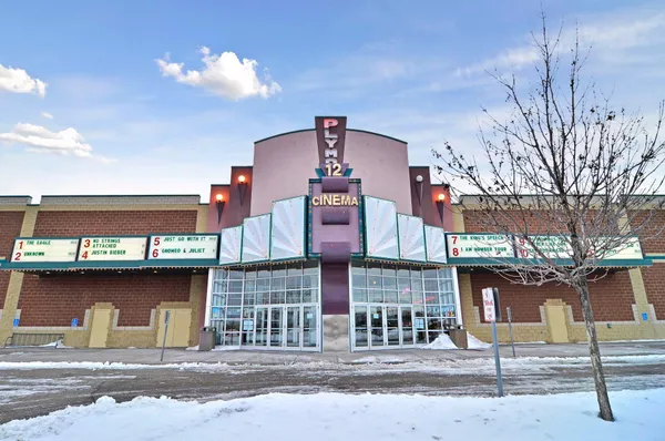 $560,000 | 4185 Yuma Lane North, Plymouth, MN 55446