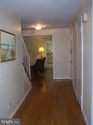 10705 Seneca Spring Way Gaithersburg, MD 20886 - Photo 11 of 28 Foyer with Hardwood Floors