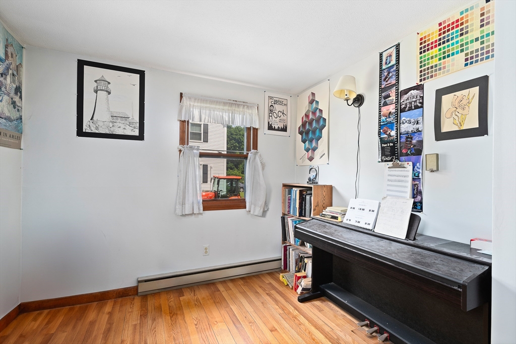 10 Concord Drive Easthampton, MA 01027 - Photo 24 of 26