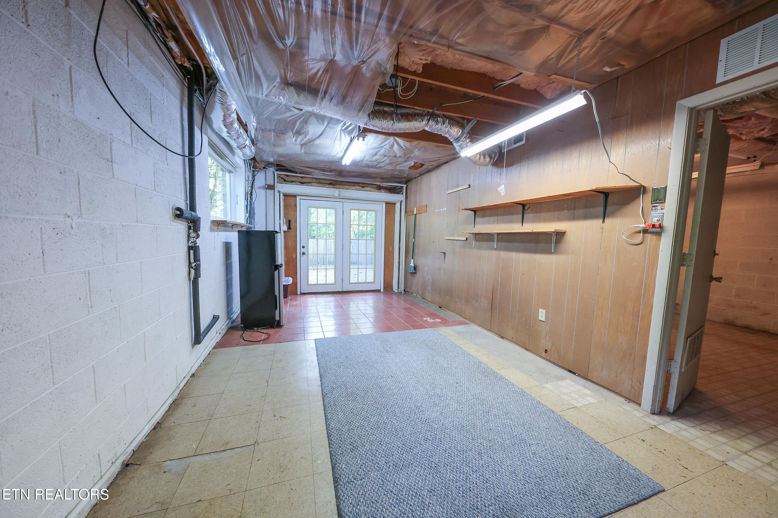 102 Norway Lane Oak Ridge, TN 37830 - Photo 27 of 40 32N179A4517 copy