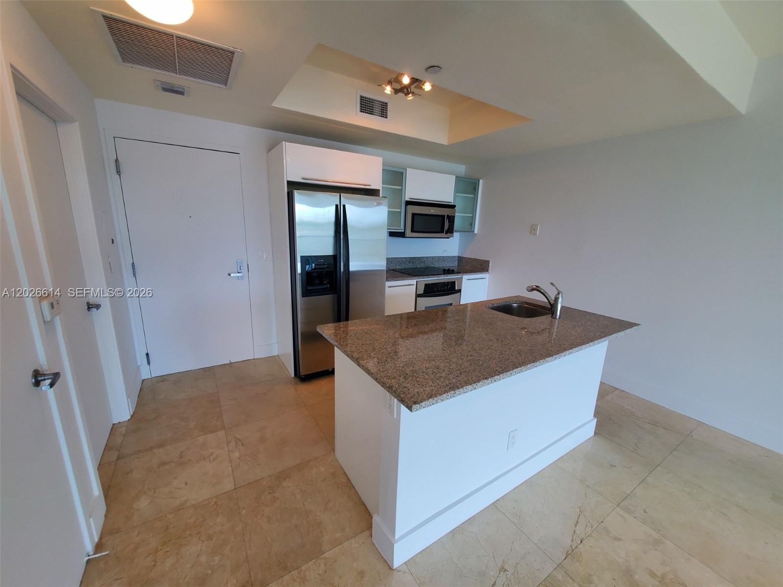 888 Biscayne Boulevard, Unit 311 Miami, FL 33132 - Photo 3 of 13