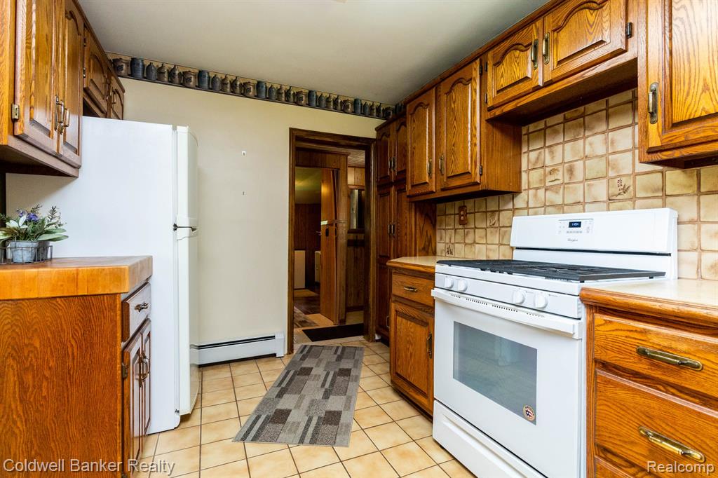 520 Willard Avenue Rochester Hills, MI 48307 - Photo 11 of 36