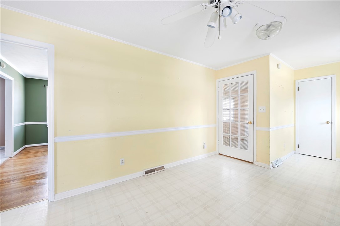 216 Wilson Road Greer, SC 29650 - Photo 12 of 36