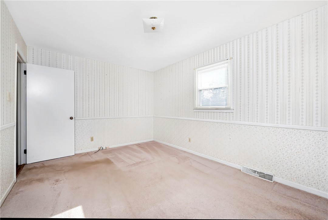 216 Wilson Road Greer, SC 29650 - Photo 31 of 36